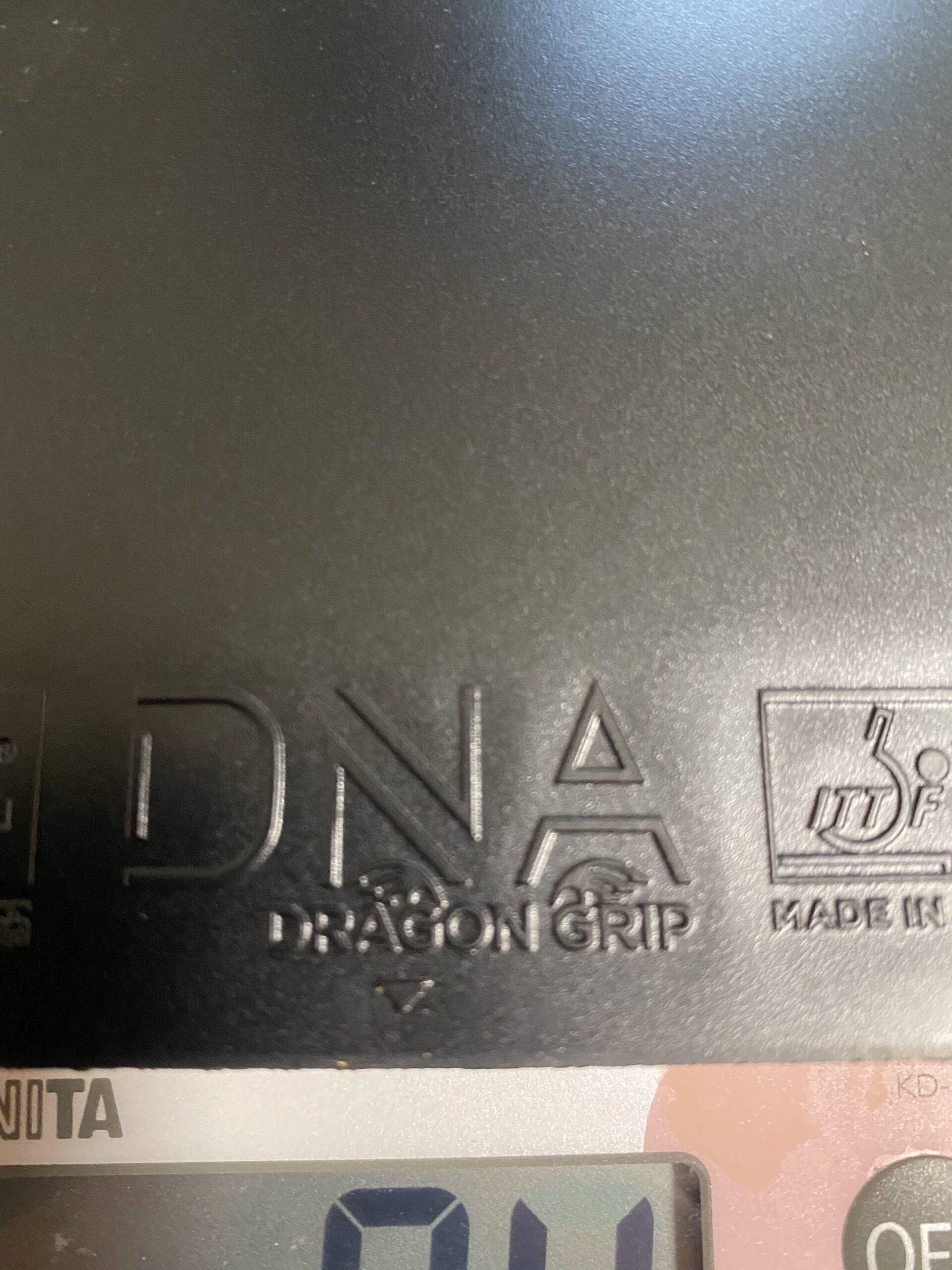 DNA ドラゴングリップ 黒 MAX STIGA